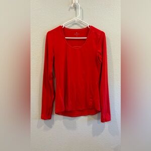 Athleta long sleeve gym top size small